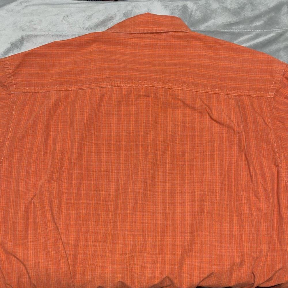 ⛰ Columbia Men’s Dress Shirt - Picture 3 of 8